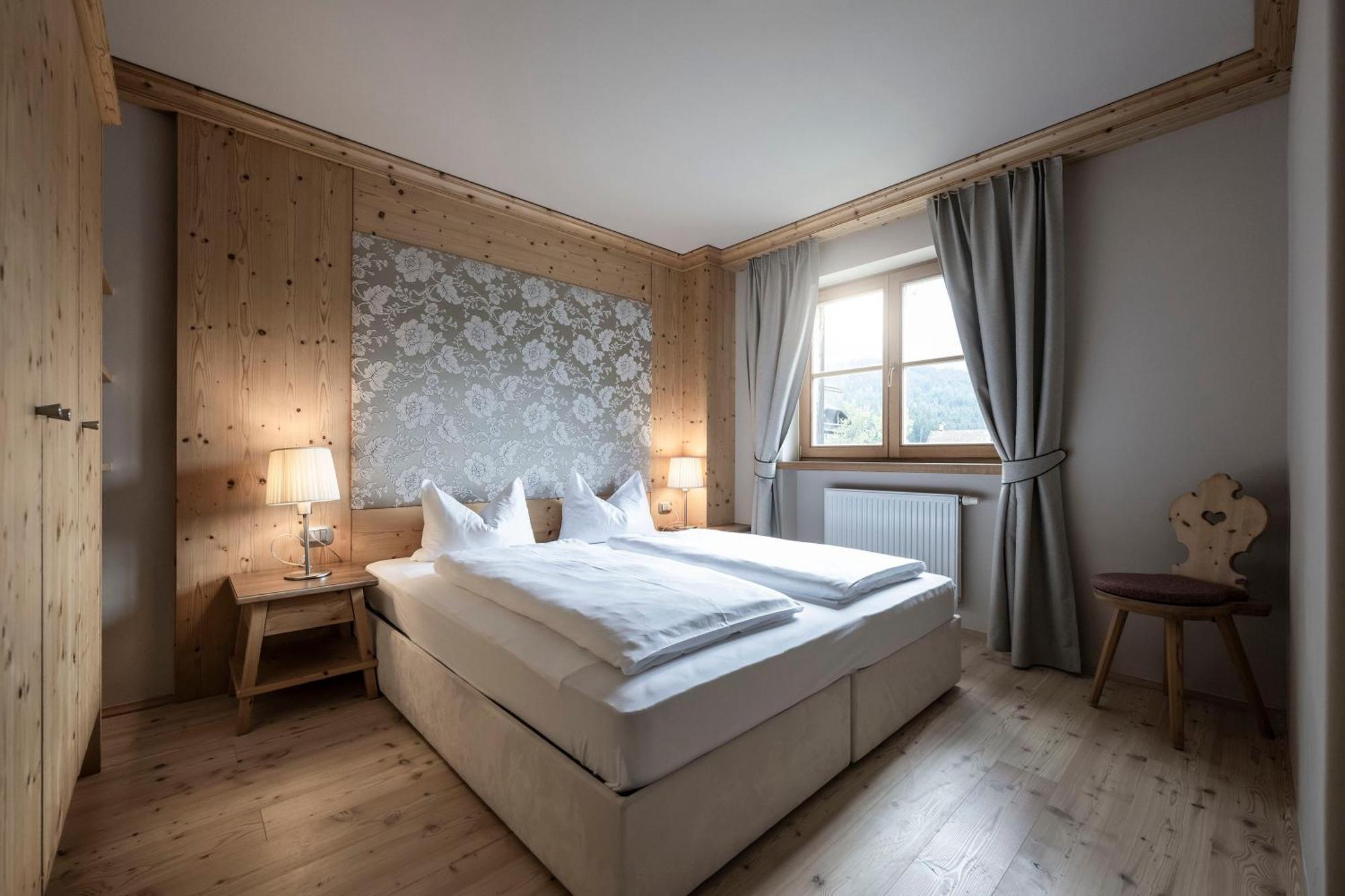 Post Alpina - Family Mountain Chalets ซานกานดิโด ภายนอก รูปภาพ