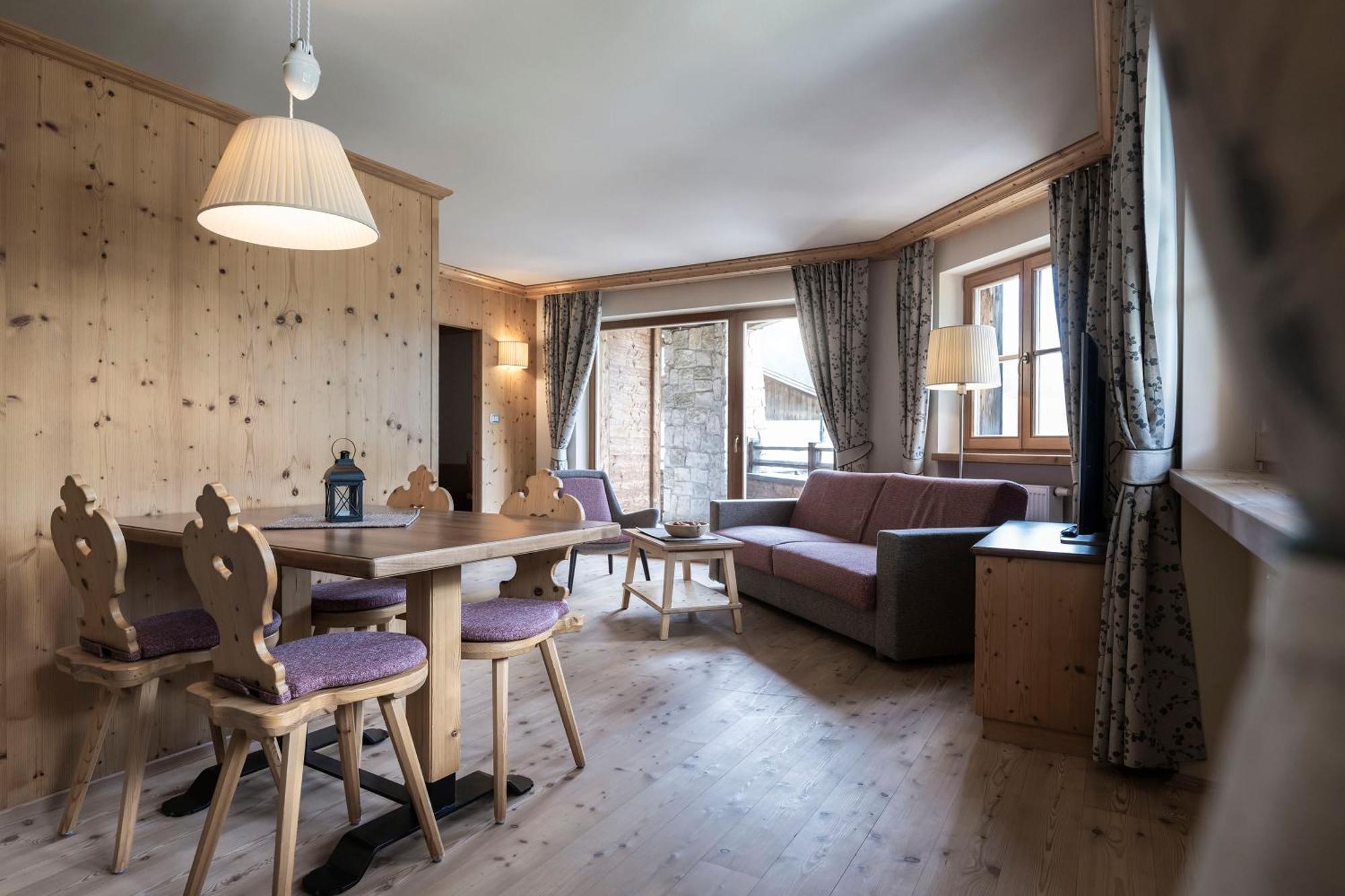 Post Alpina - Family Mountain Chalets ซานกานดิโด ห้อง รูปภาพ