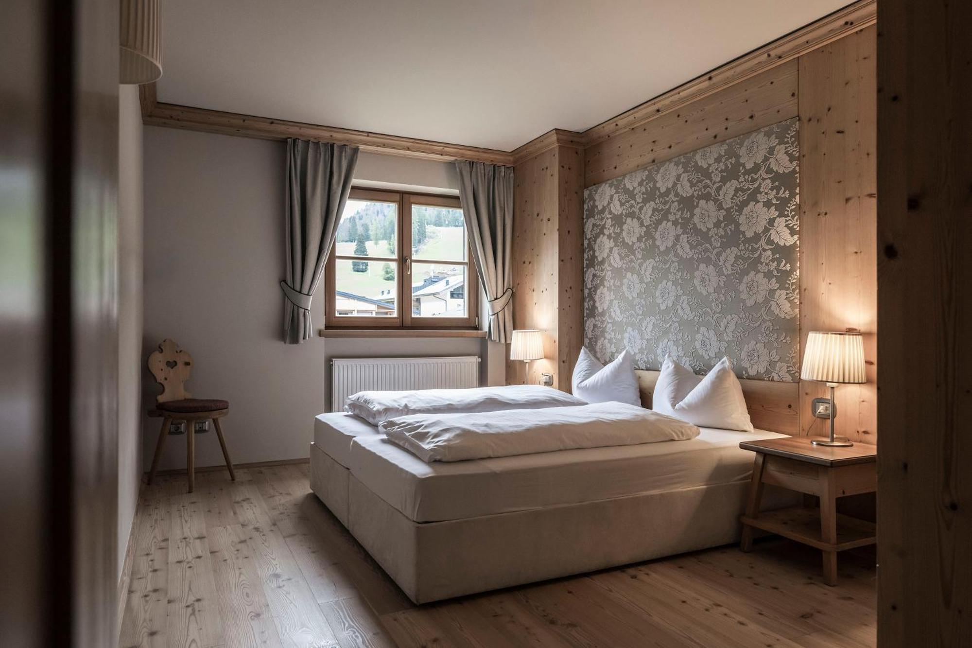 Post Alpina - Family Mountain Chalets ซานกานดิโด ภายนอก รูปภาพ