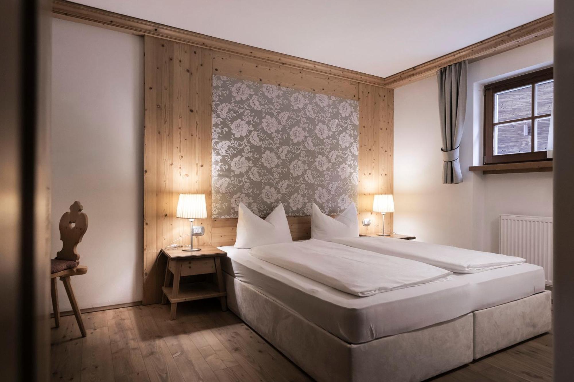 Post Alpina - Family Mountain Chalets ซานกานดิโด ภายนอก รูปภาพ