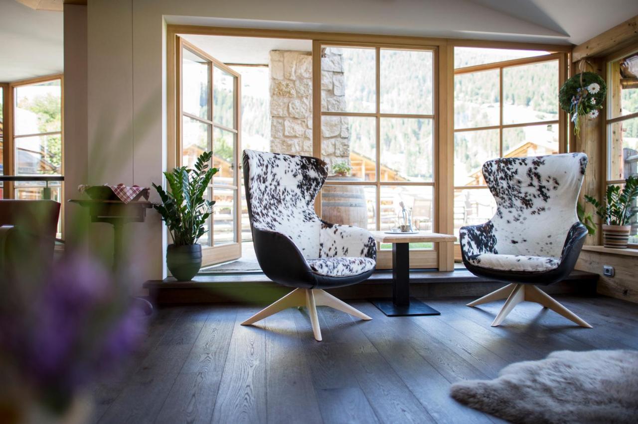Post Alpina - Family Mountain Chalets ซานกานดิโด ภายนอก รูปภาพ